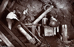 Cornwall Tin Miners - Cook's Kitchen Mine In The 1890s Cornwall Tin Miners - Cook's Kitchen Mine In The 1890s